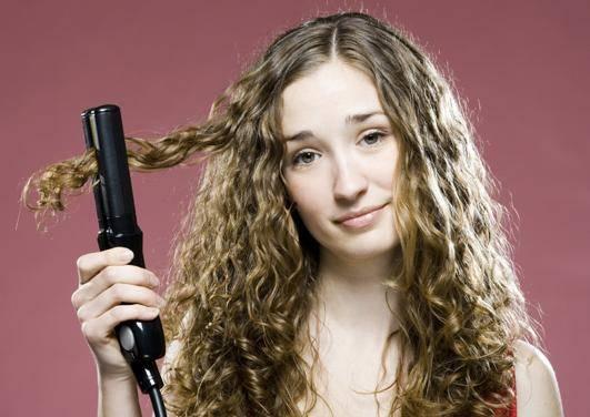 用卷发棒卷头发视频,轻松打造时尚发型